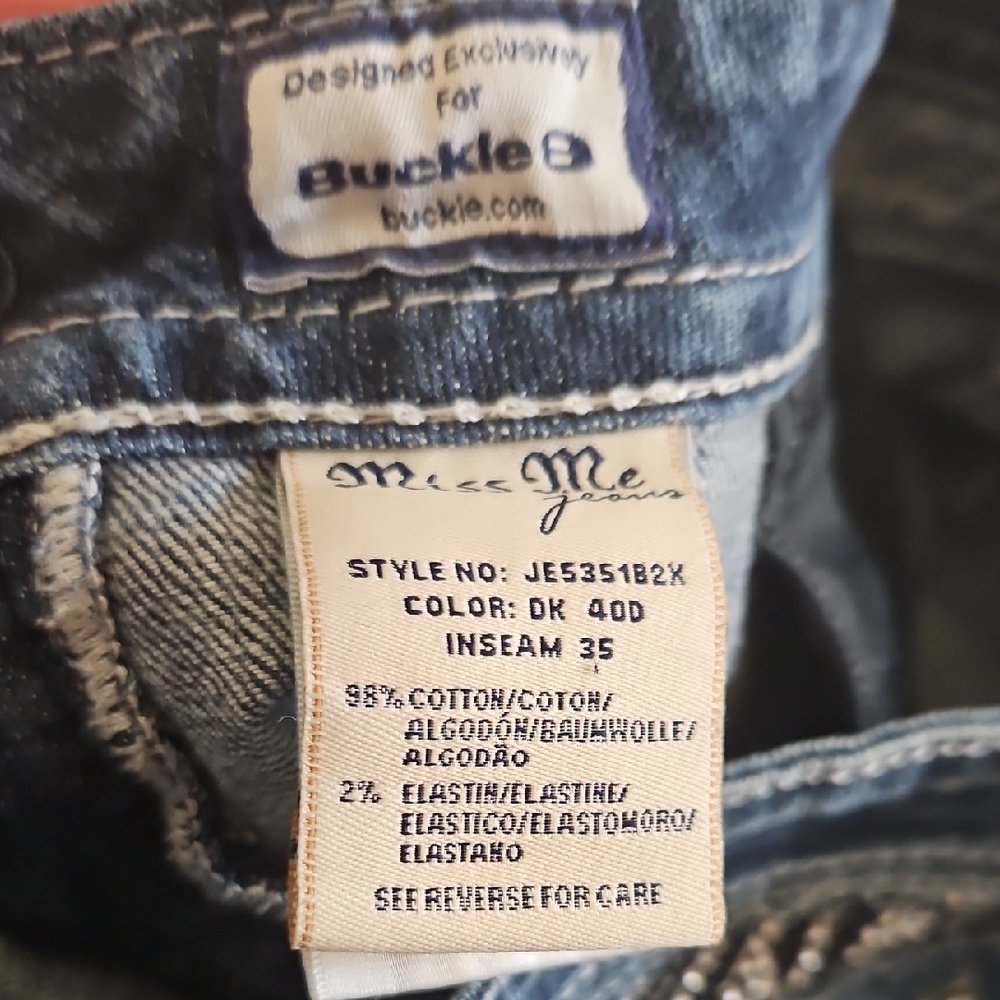 Miss Me Low Rise Boot Cut Jeans - Picture 6 of 8